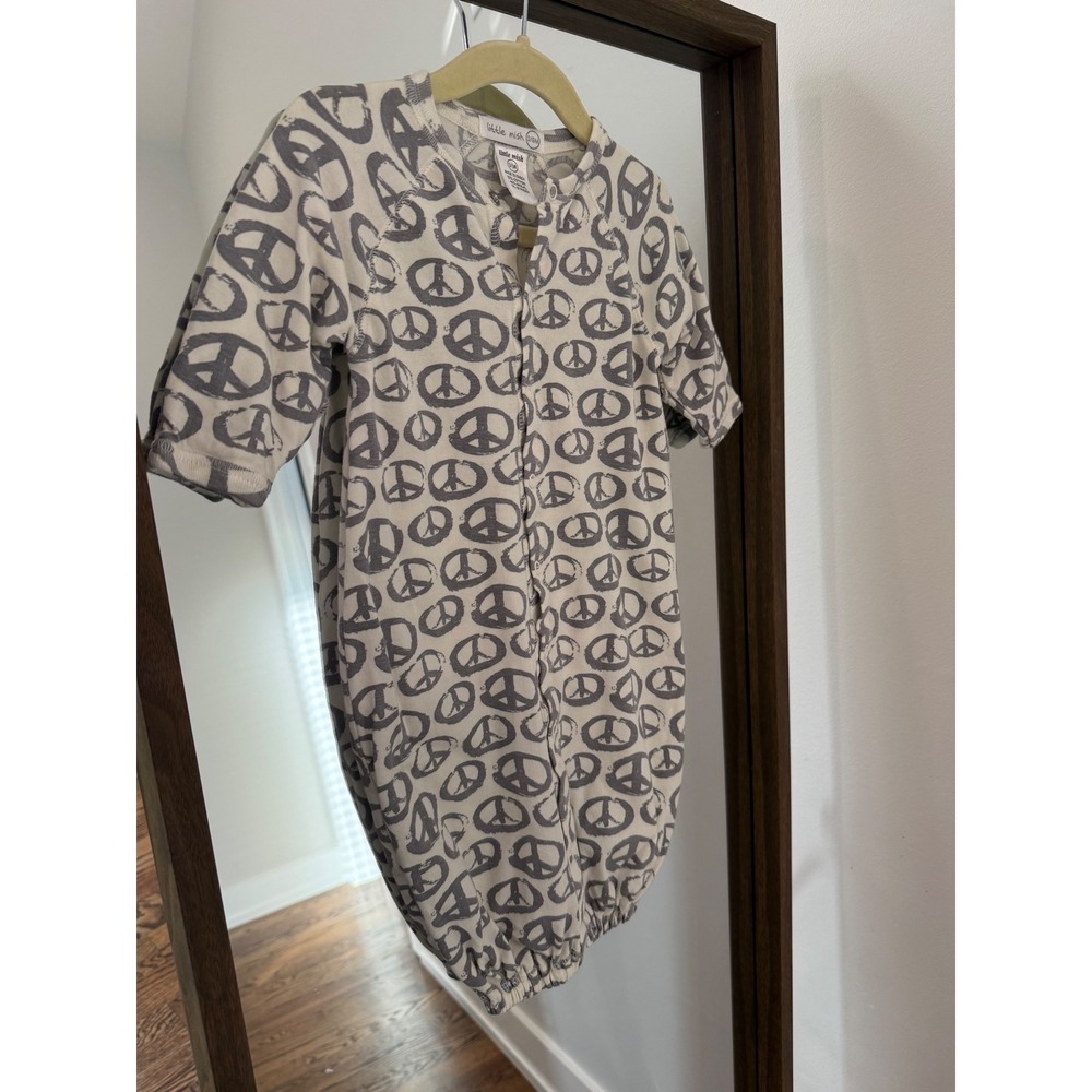 Little Mish Infant Peace Sign Sleep Sack Gown Romper Cream Grey 0-6M Long Sleeve